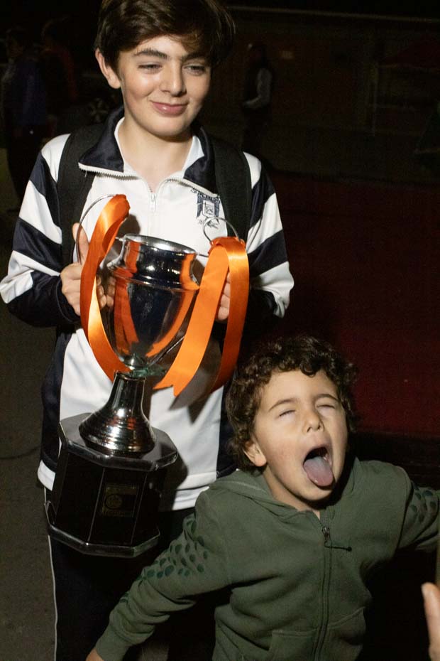 Ir a la Siguiente Foto
