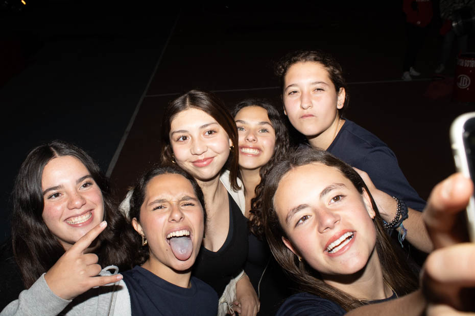 Ir a la Siguiente Foto