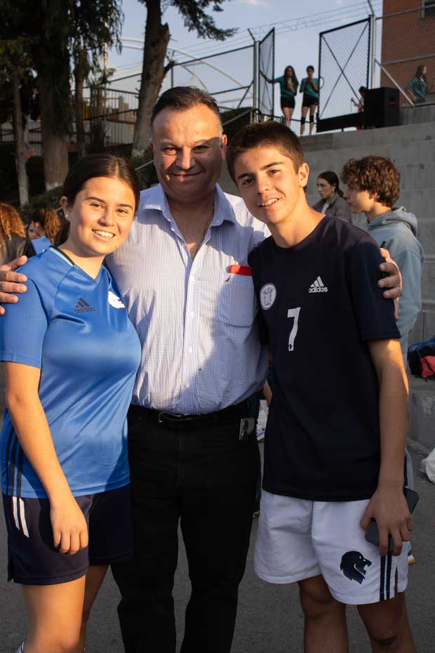 Ir a la Siguiente Foto