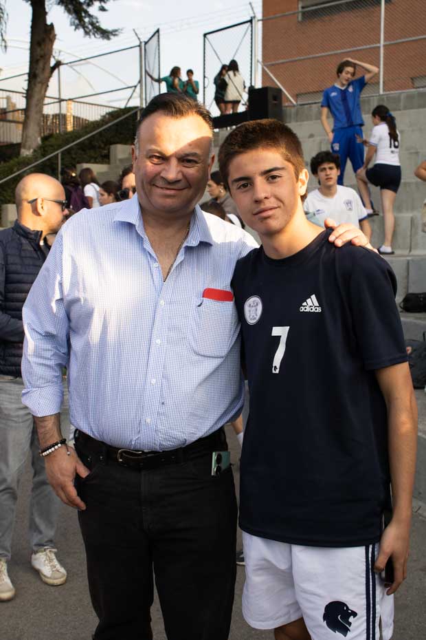 Ir a la Siguiente Foto