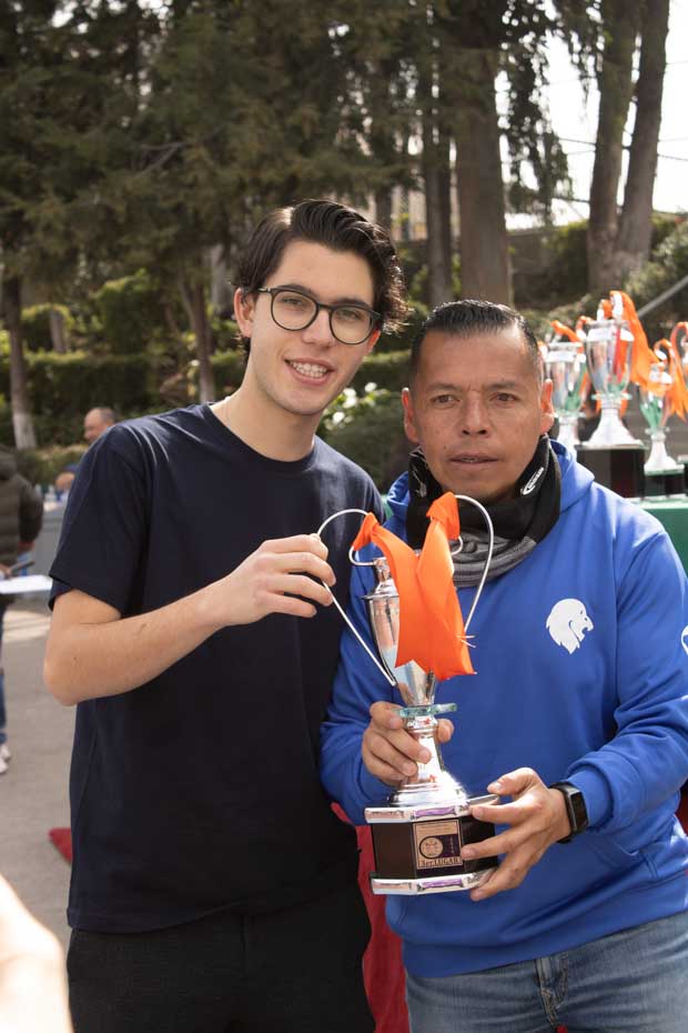 Ir a la Siguiente Foto
