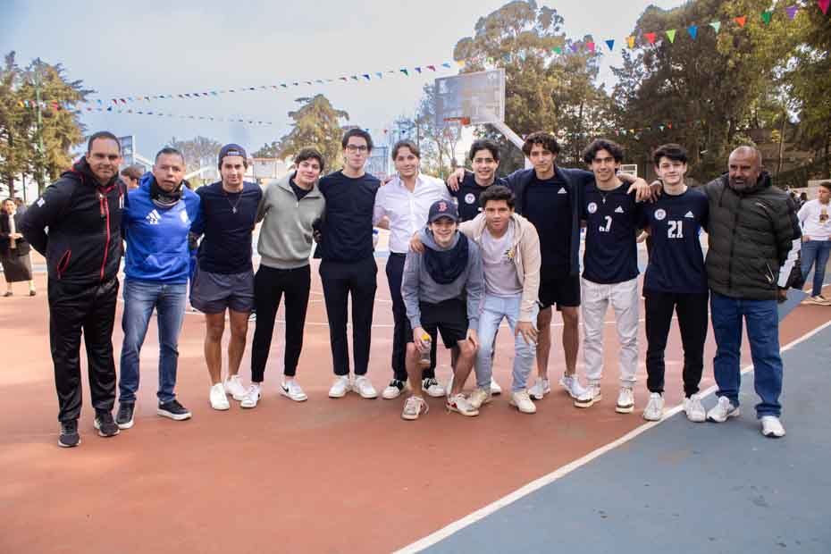 Ir a la Siguiente Foto