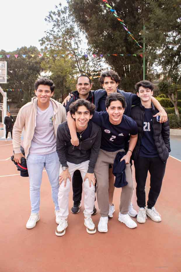 Ir a la Siguiente Foto