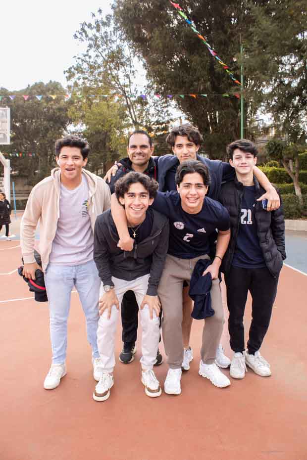 Ir a la Siguiente Foto