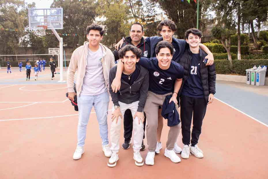 Ir a la Siguiente Foto