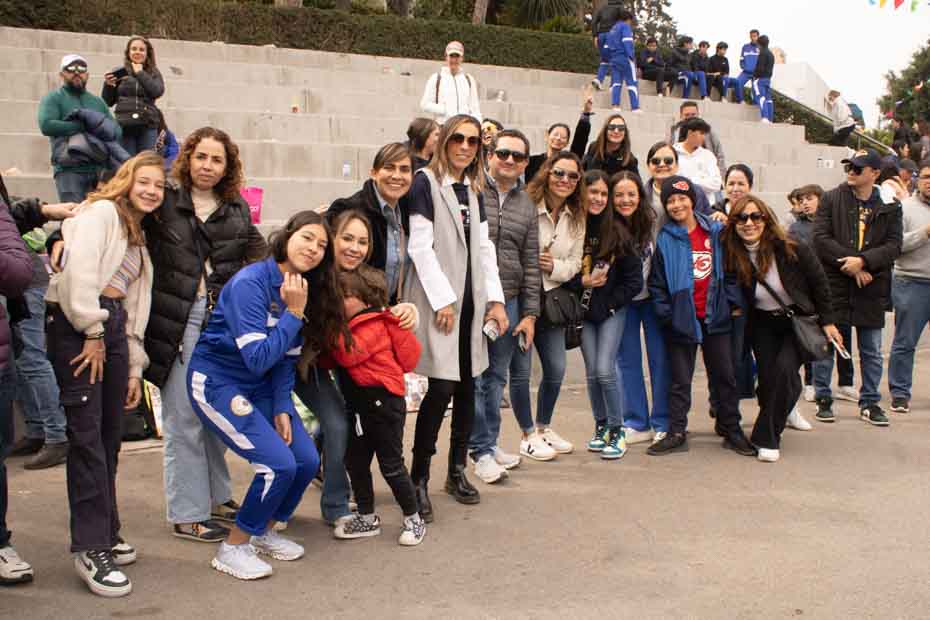 Ir a la Siguiente Foto