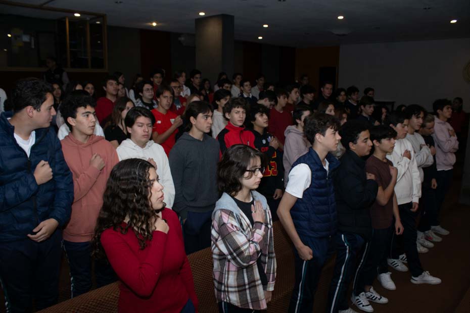 Ir a la Siguiente Foto