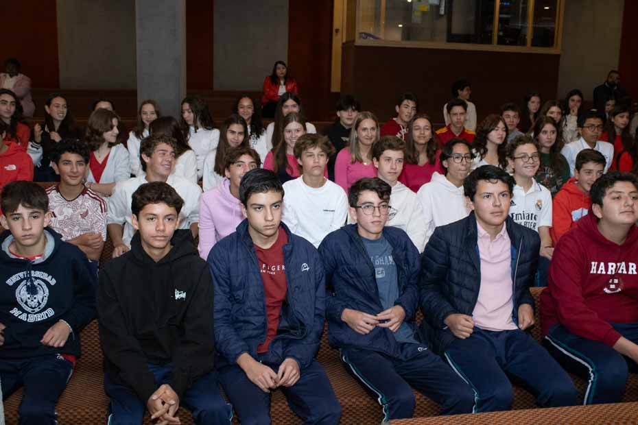 Ir a la Siguiente Foto