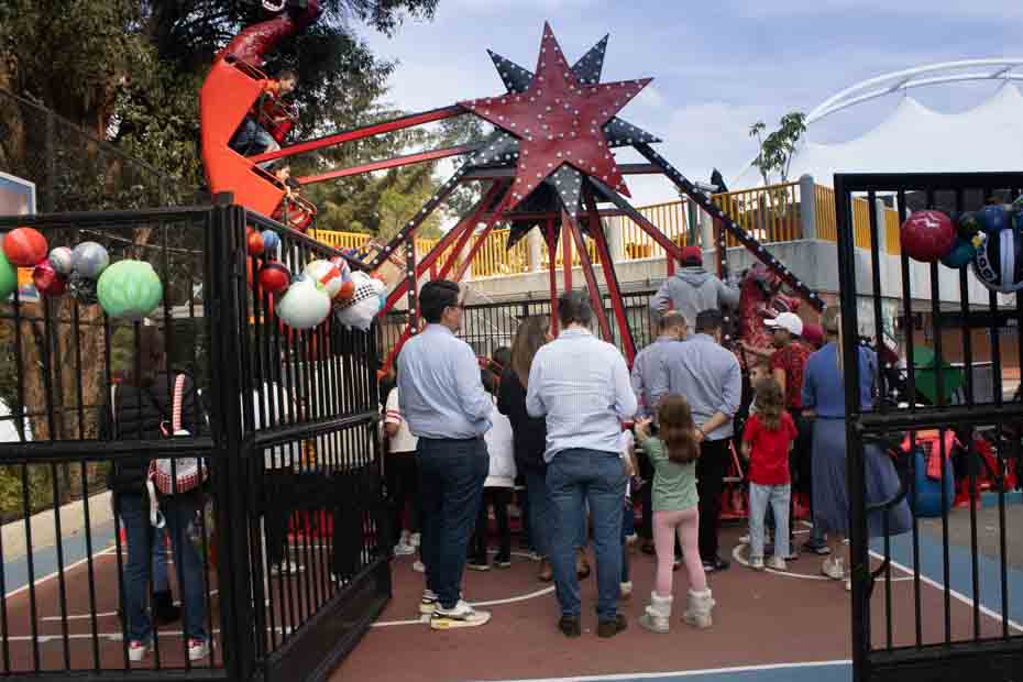 Ir a la Siguiente Foto