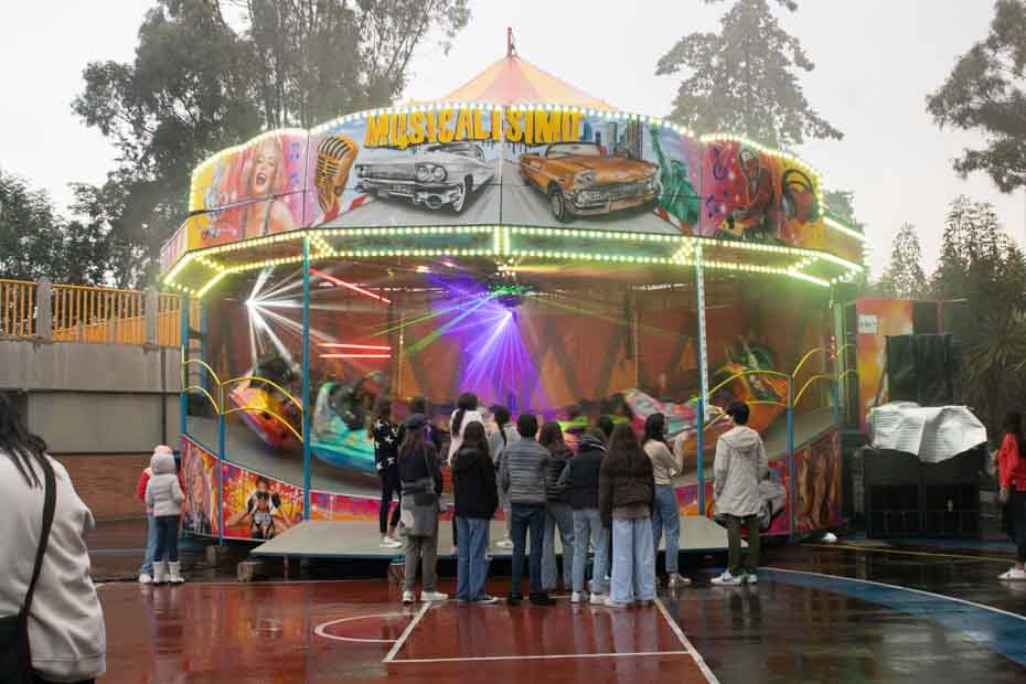 Ir a la Siguiente Foto