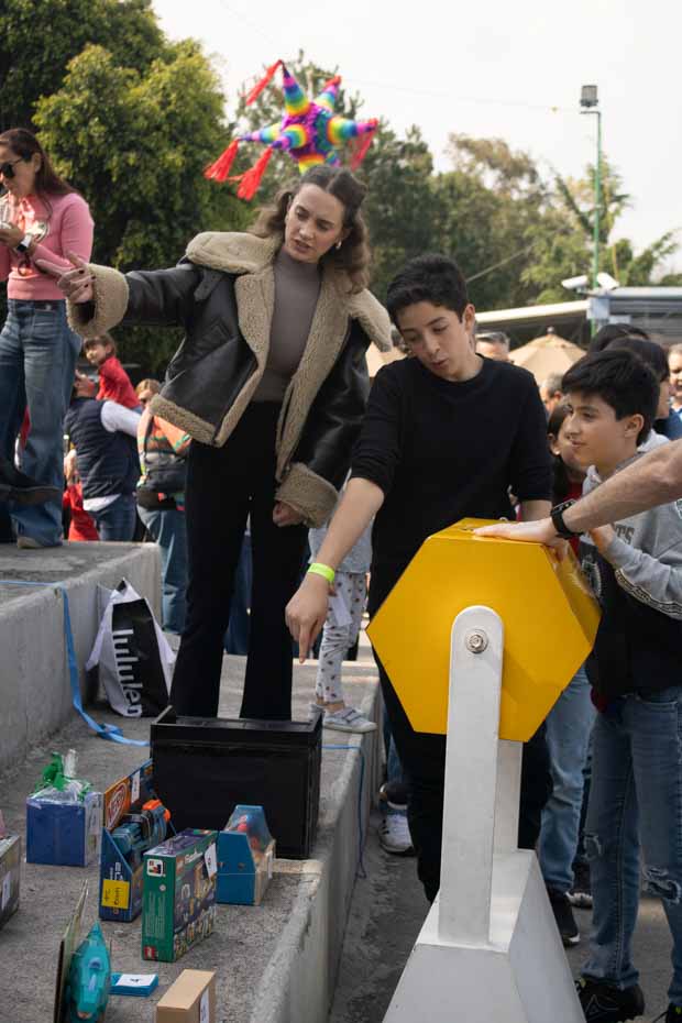 Ir a la Siguiente Foto