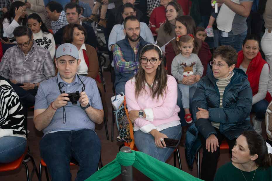 Ir a la Siguiente Foto