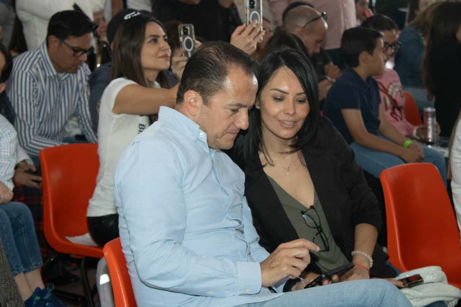 Ir a la Siguiente Foto