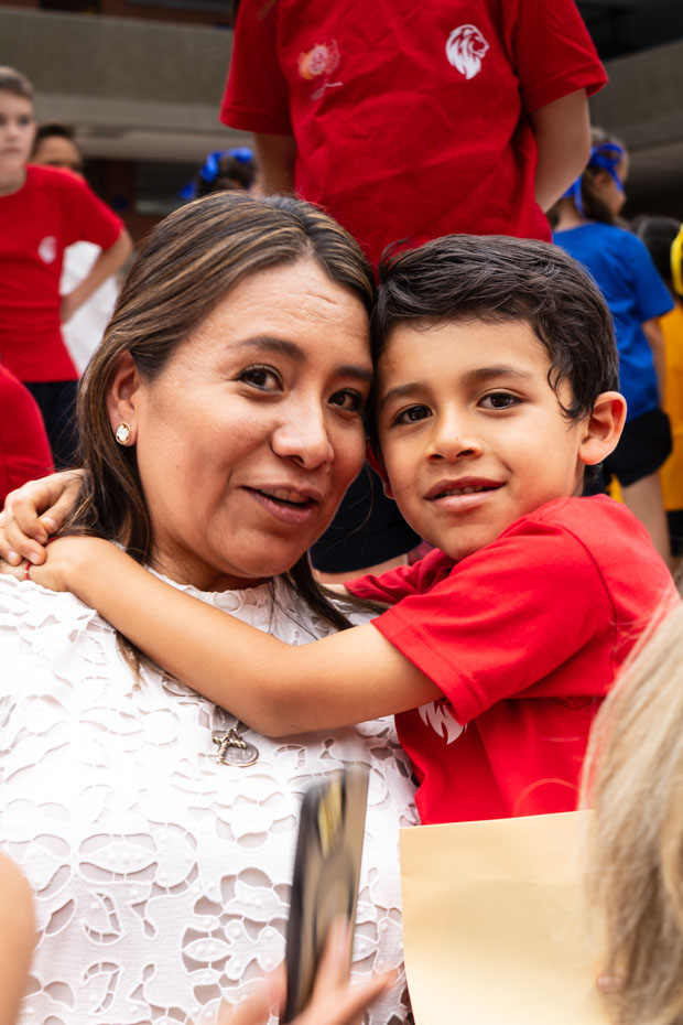 Ir a la Siguiente Foto