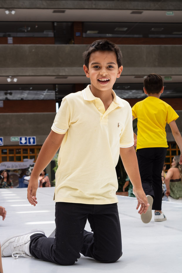 Ir a la Siguiente Foto