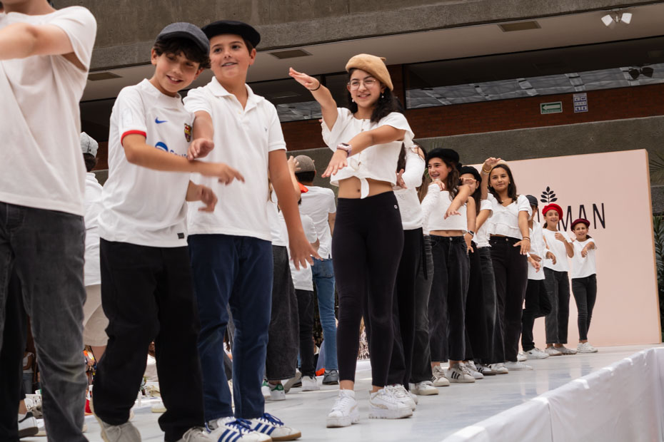 Ir a la Siguiente Foto