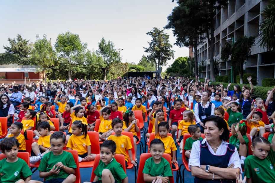 Ir a la Siguiente Foto