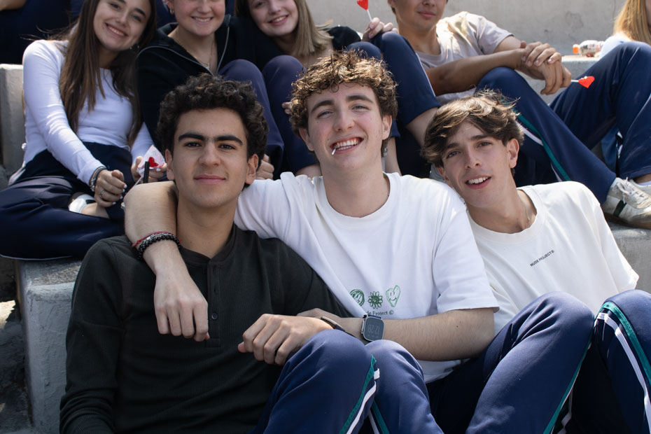 Ir a la Siguiente Foto
