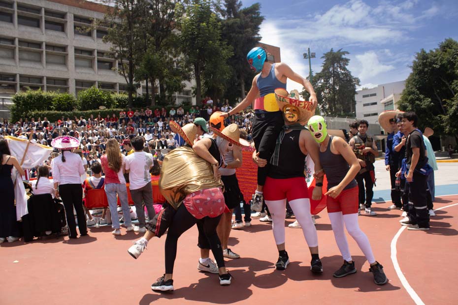 Ir a la Siguiente Foto