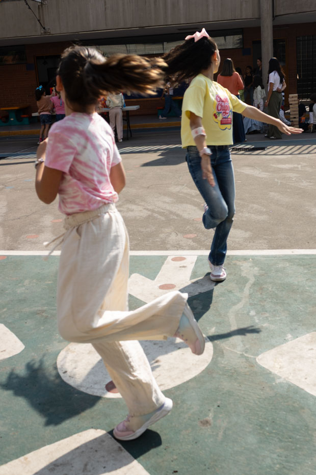 Ir a la Siguiente Foto