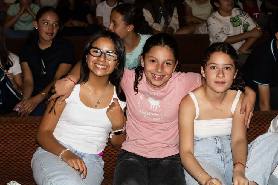 Ir a la Siguiente Foto