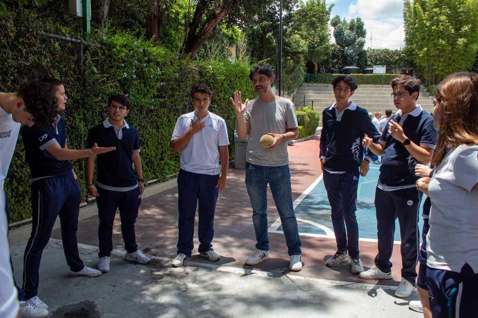 Ir a la Siguiente Foto