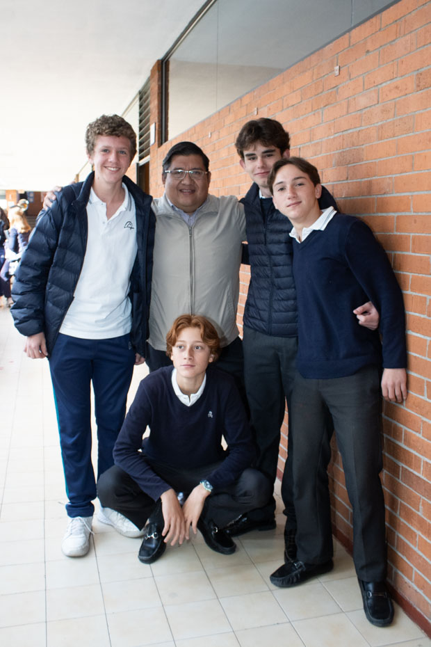 Ir a la Siguiente Foto