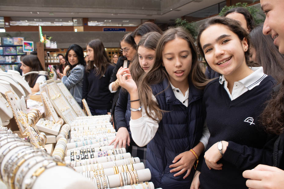 Ir a la Siguiente Foto