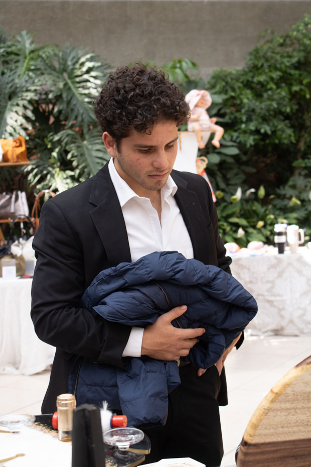 Ir a la Siguiente Foto