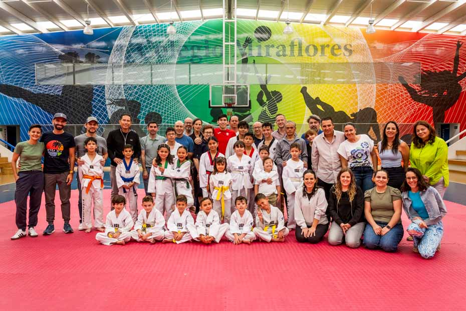 Ir a la Siguiente Foto