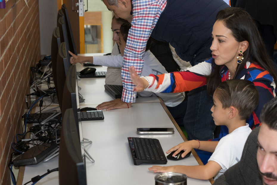 Ir a la Siguiente Foto