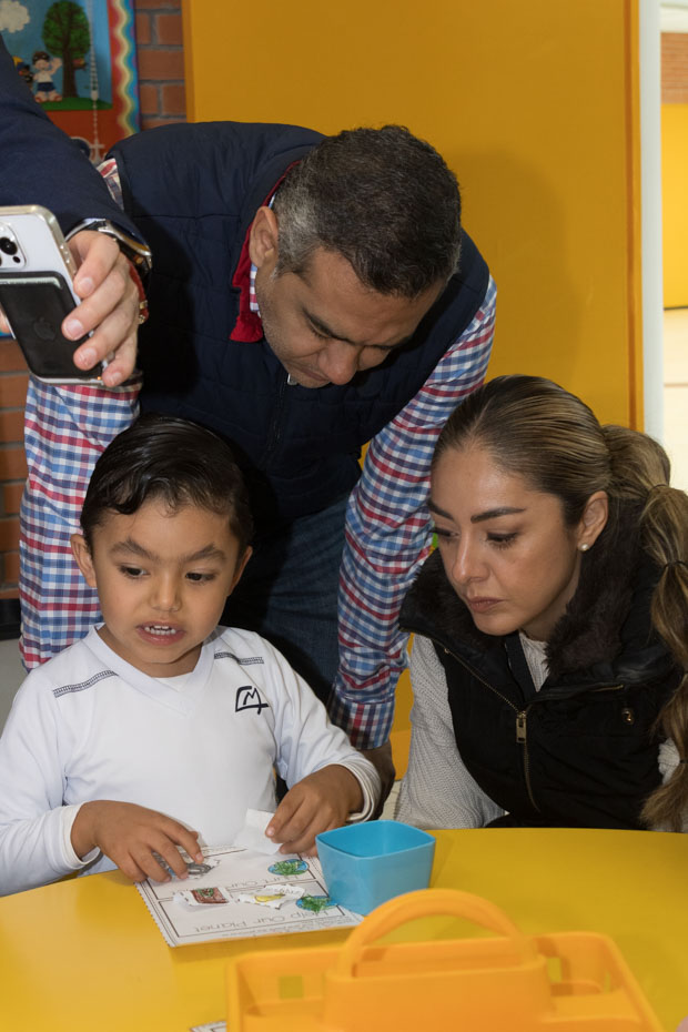 Ir a la Siguiente Foto