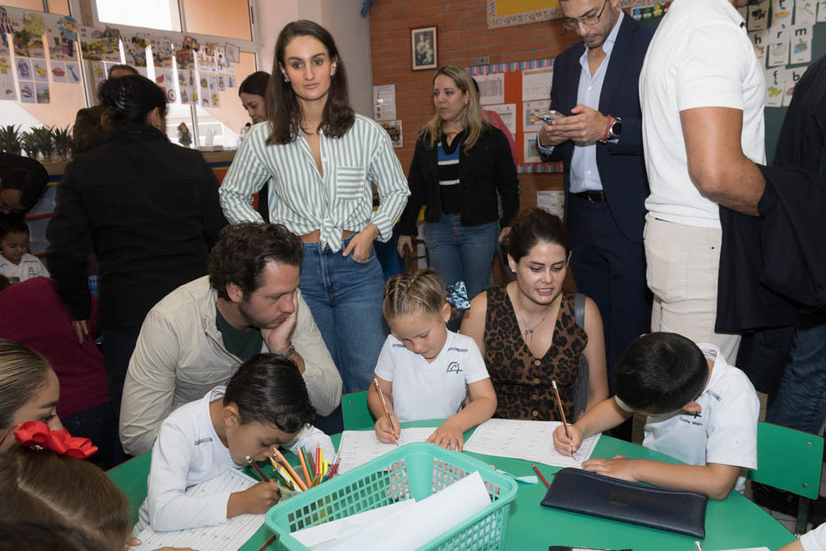 Ir a la Siguiente Foto