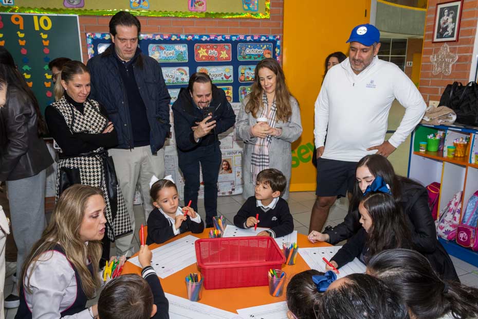 Ir a la Siguiente Foto