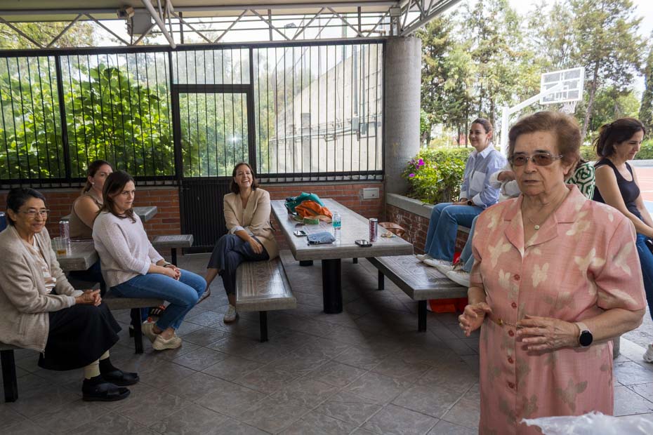 Ir a la Siguiente Foto