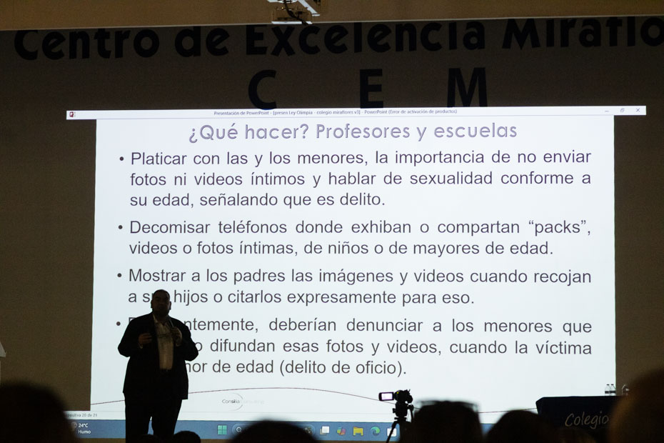 Ir a la Siguiente Foto