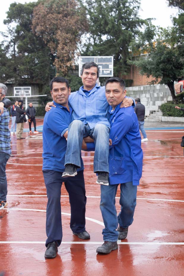 Ir a la Siguiente Foto