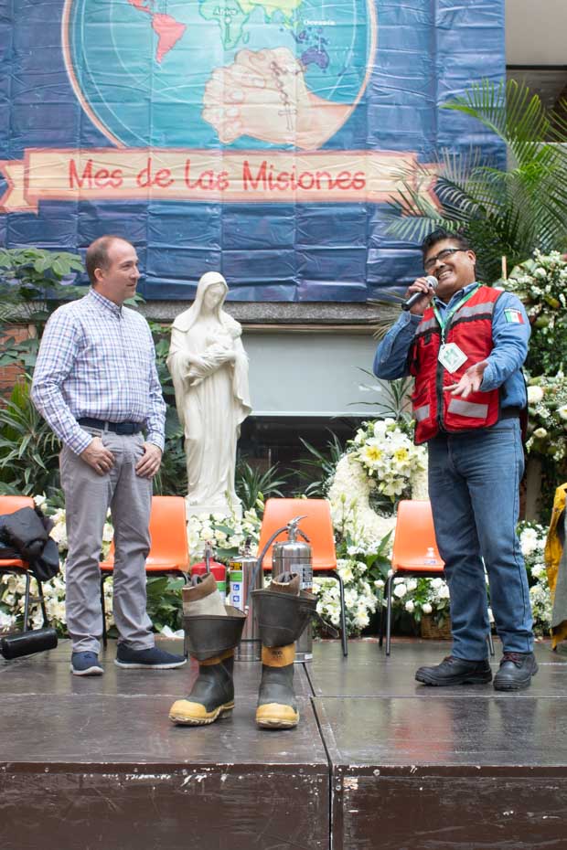 Ir a la Siguiente Foto