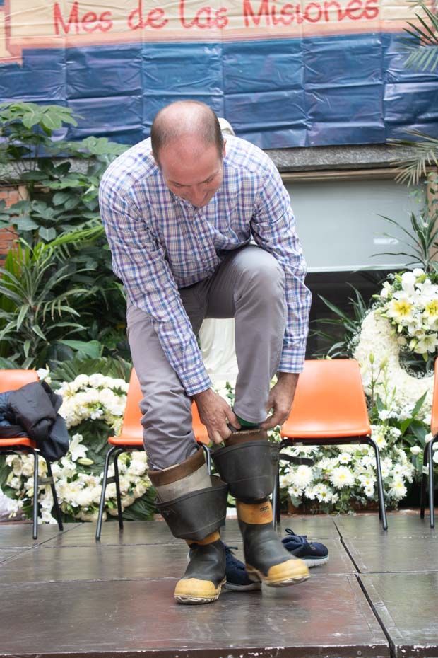 Ir a la Siguiente Foto