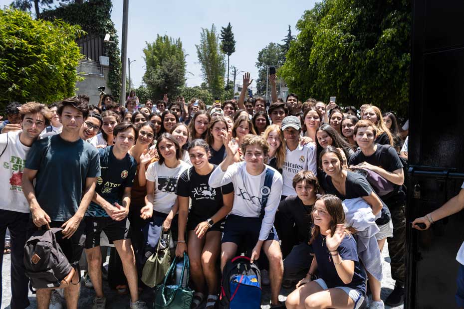 Ir a la Siguiente Foto