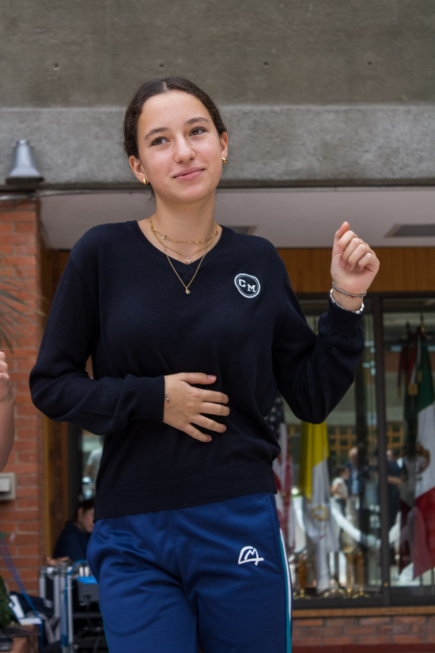 Ir a la Siguiente Foto