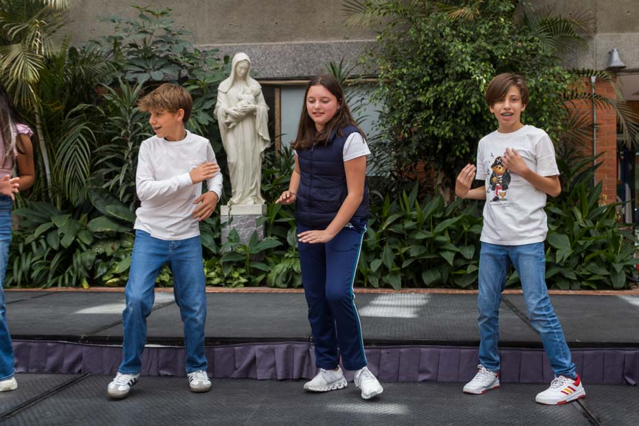 Ir a la Siguiente Foto