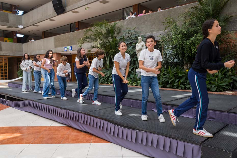 Ir a la Siguiente Foto