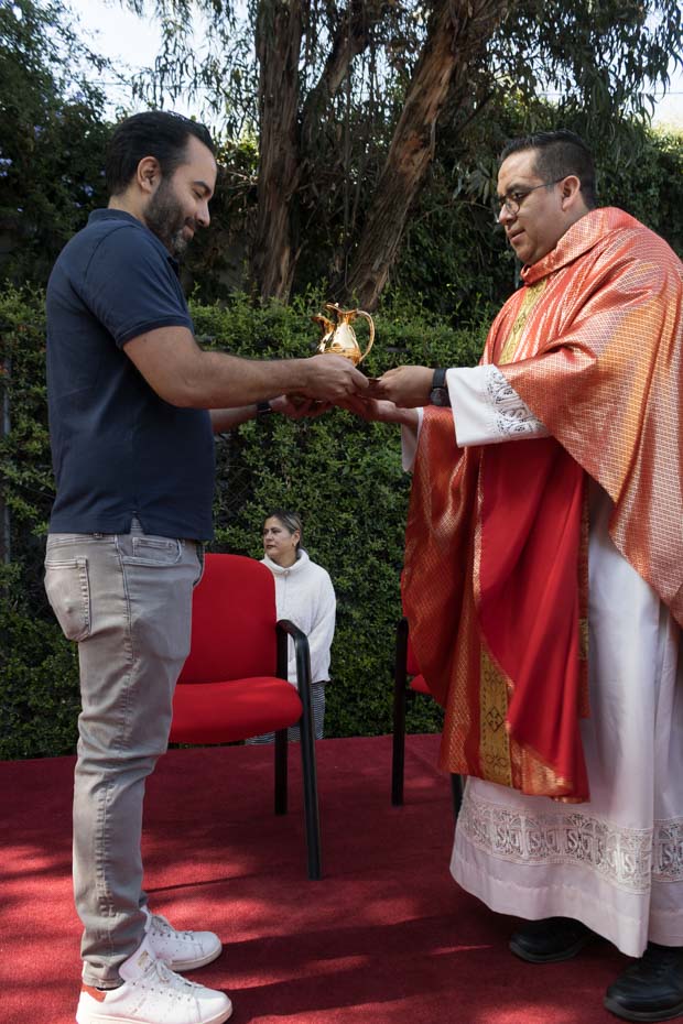 Ir a la Siguiente Foto