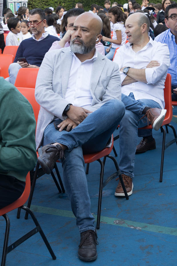 Ir a la Siguiente Foto