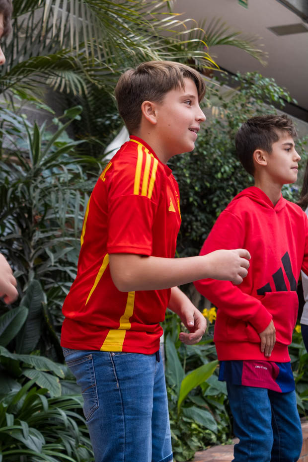 Ir a la Siguiente Foto