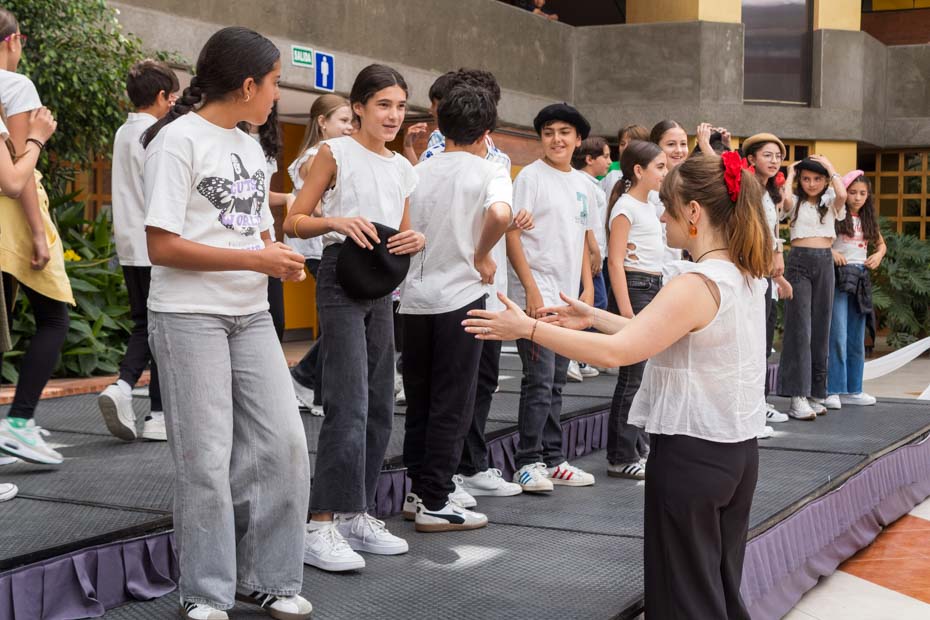 Ir a la Siguiente Foto