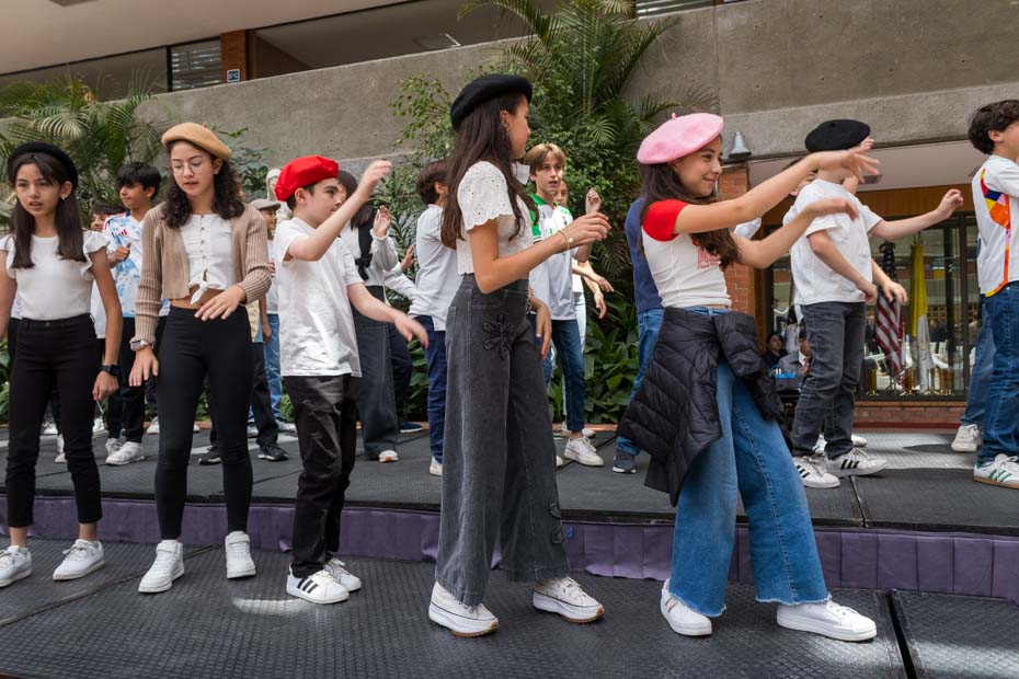 Ir a la Siguiente Foto