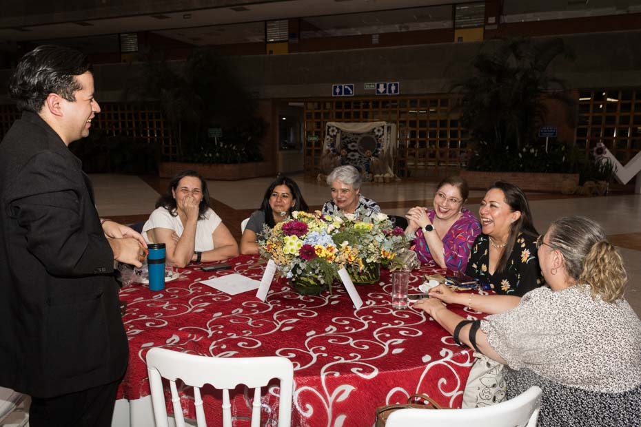 Ir a la Siguiente Foto