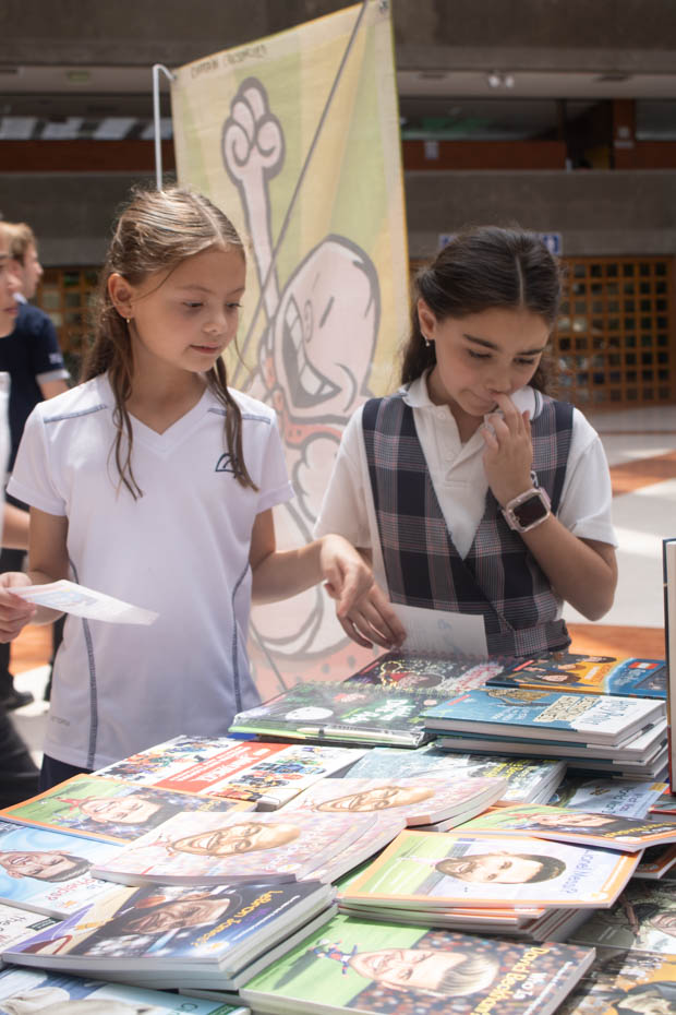 Ir a la Siguiente Foto